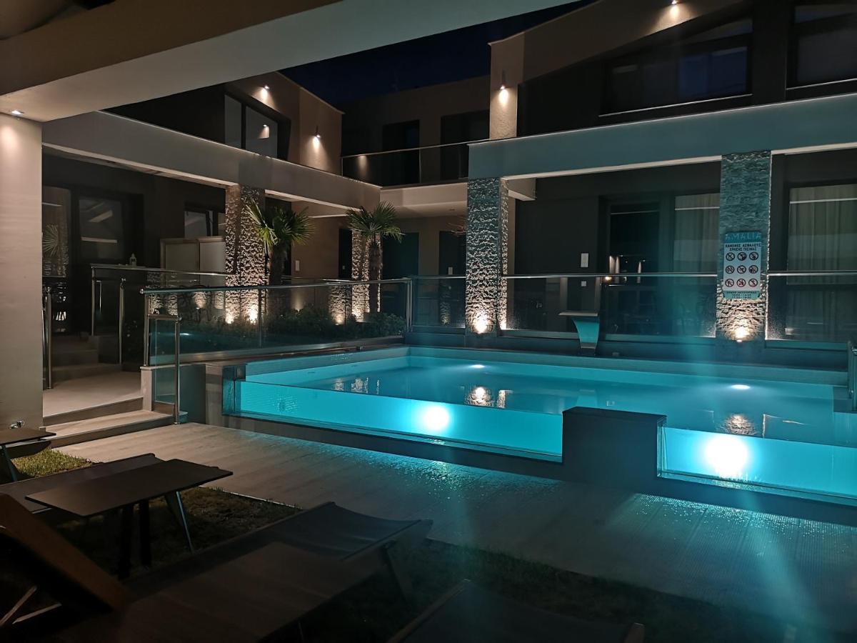 Amalia Deluxe Villas Vrasná Eksteriør billede