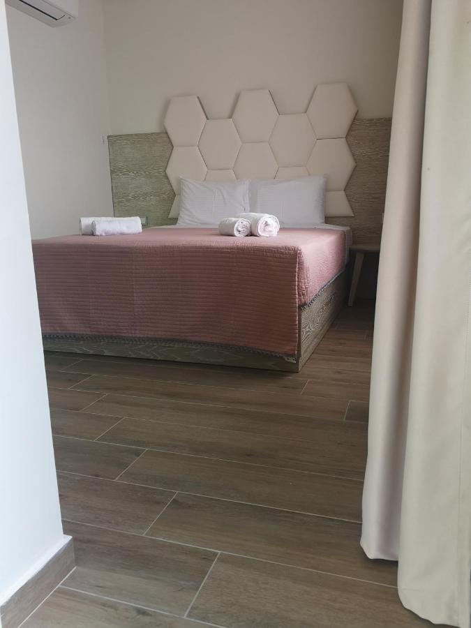 Amalia Deluxe Villas Vrasná Eksteriør billede